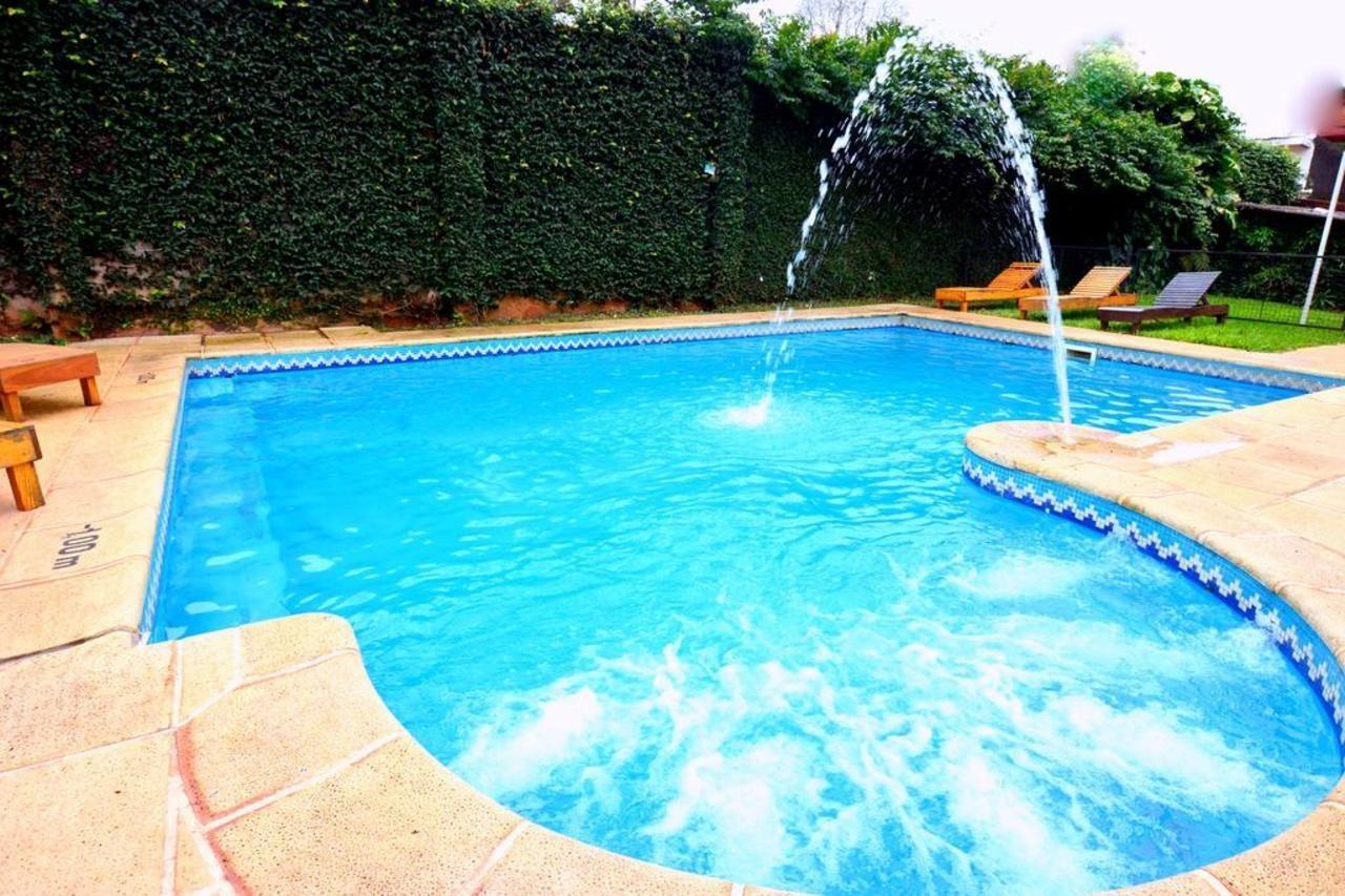 Hosteria Casa Blanca Iguazu Пуерто-Іґуасу Екстер'єр фото