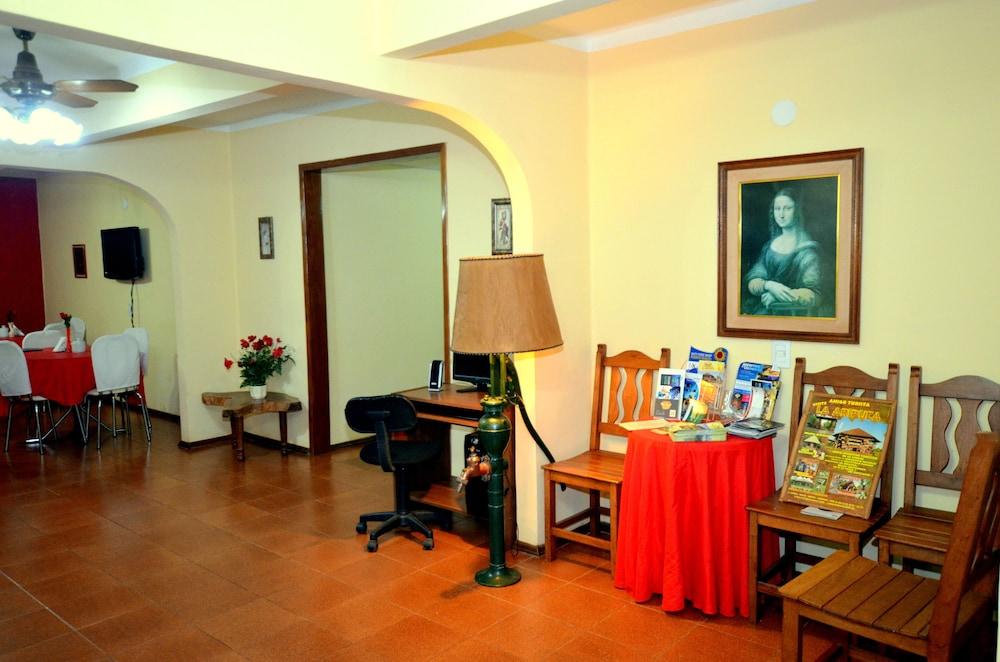 Hosteria Casa Blanca Iguazu Пуерто-Іґуасу Екстер'єр фото